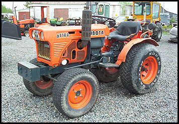 kubota b7100 PIERŚCIENIE I TŁOKI
